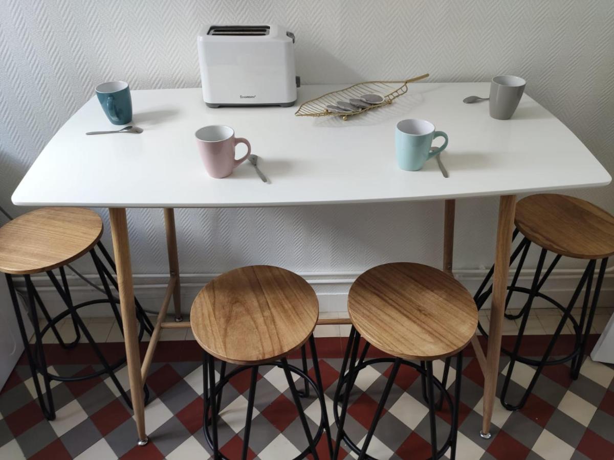 Appartement 1-6 pers situé entre les ponts Saumur Esterno foto